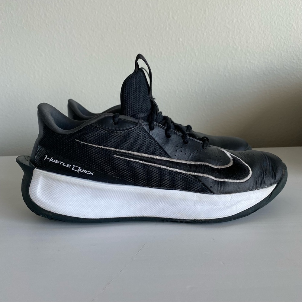 Nike, Black/White Hustle Quick 3 Basketball Shoes, Size 6 - Picture 1 of 9